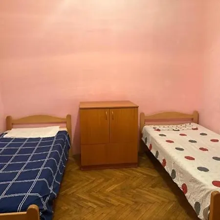 Smestaj Za Radnike Sabac-stitar Gacic *