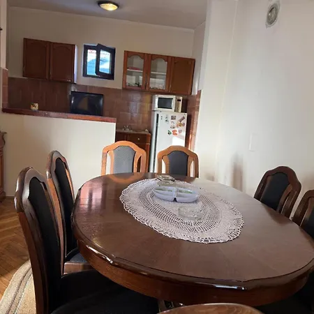 Smestaj Za Radnike Sabac-stitar Gacic * Stitar