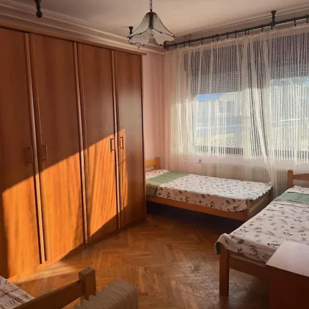 Smestaj Za Radnike Sabac-stitar Gacic Country house